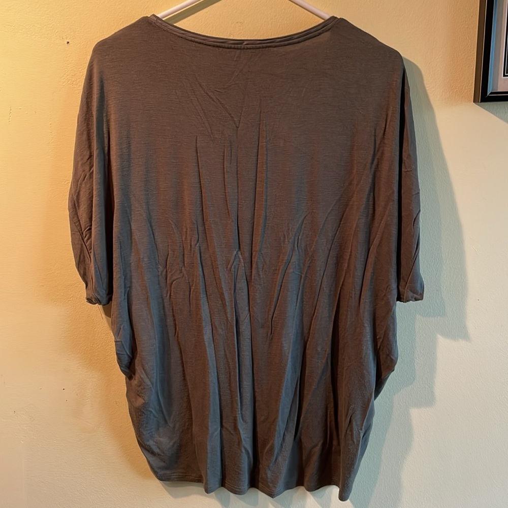 WHBM Tunic - Picture 2 of 5